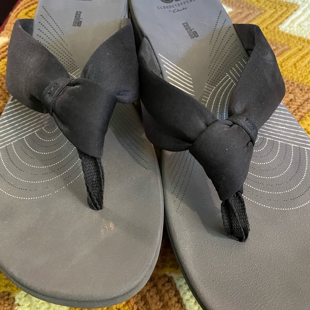 Cloudsteppers by Clarks Black and Gray Minimalist Sandals